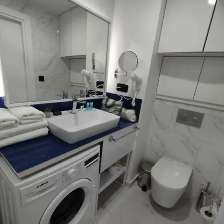 Comfortable Apart Sea & Mountain View Batumi Zewnętrze zdjęcie